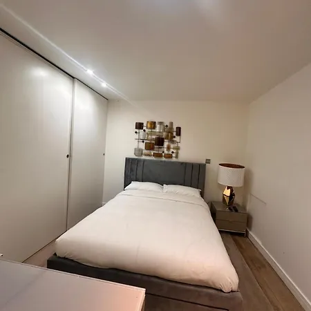 Spacious Central London Flat - 2Bhk Exterior photo
