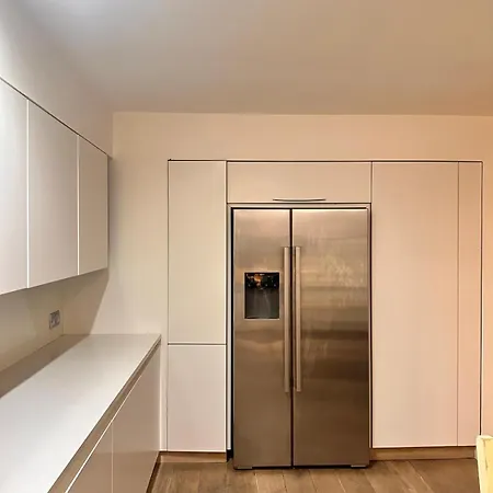 Spacious Central London Flat - 2Bhk Exterior photo